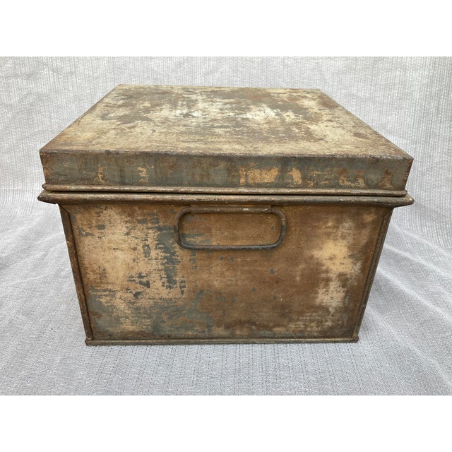 Early 20th Century Antique Metal Cake Box For Sale - Image 5 of 12
