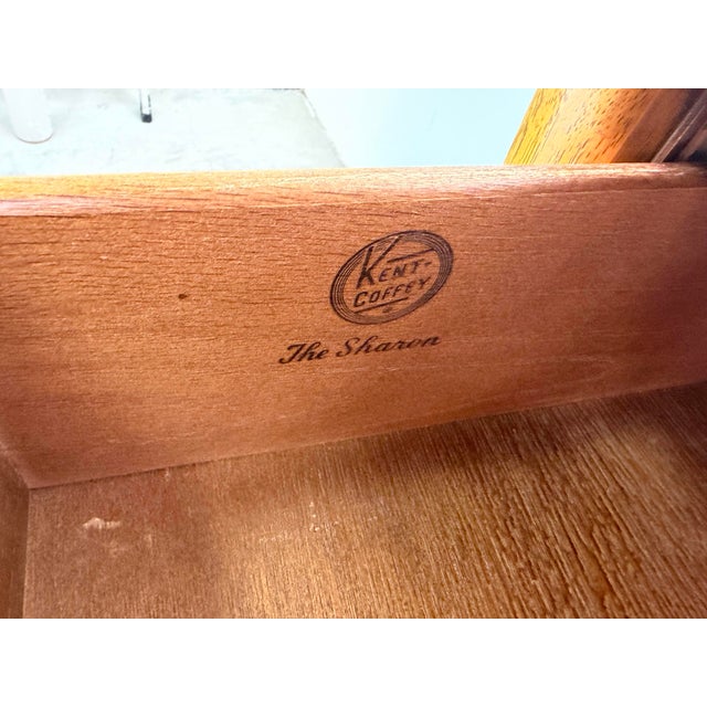 Mid-Century Kent Coffey “The Sharon” Walnut & Pecan 9-Drawer Dresser For Sale In Miami - Image 6 of 12