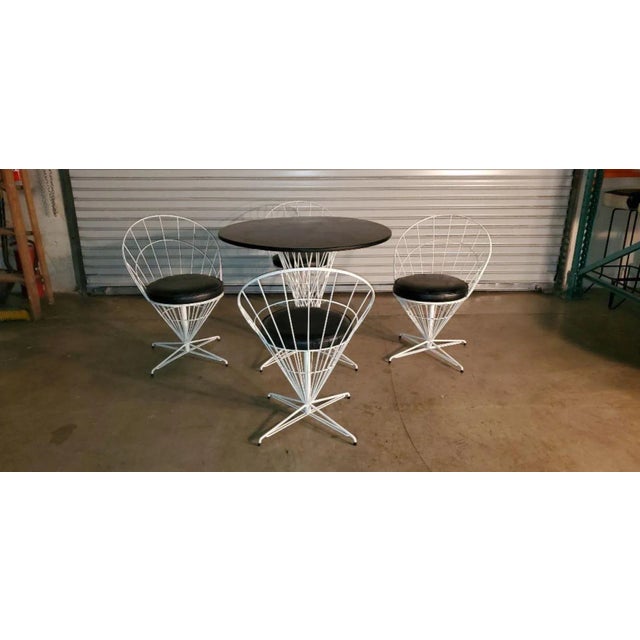 Mid 20th Century Modern Open Metal Wire Dining Table and Chairs, Set of 5 For Sale - Image 9 of 13