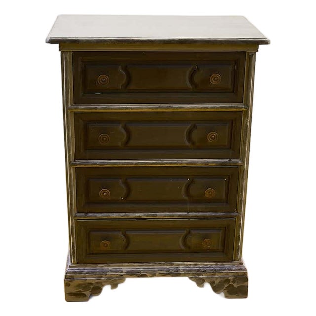 Vintage Chest of Drawers in Wood For Sale