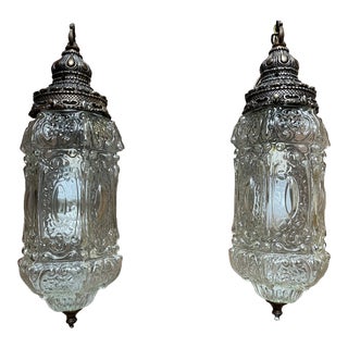 Vintage Mid-Century Clear Glass Double Hanging Swag Lamp Pendants - a Pair For Sale