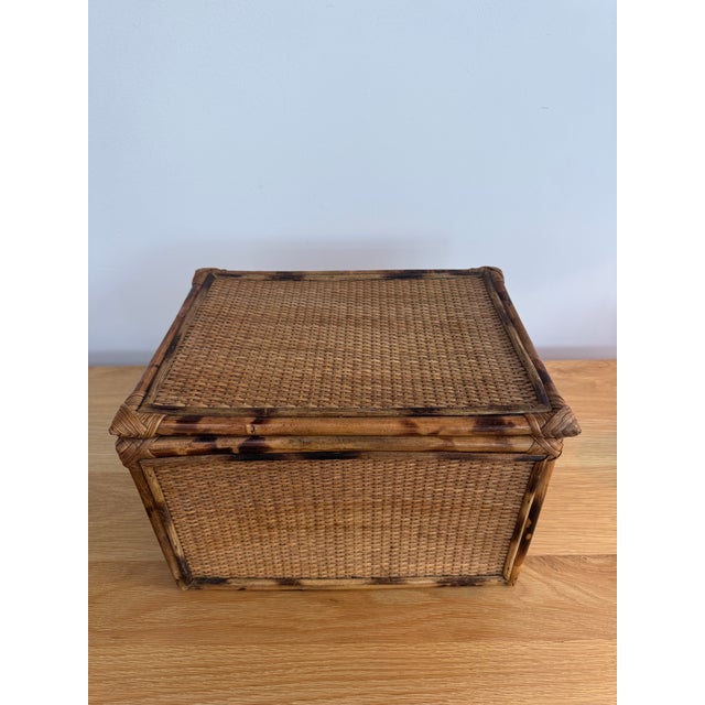 Large hinged tortoise bamboo and woven cane storage box. Very decorative and a great size to store lots of things!