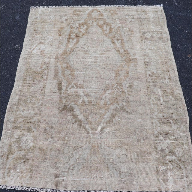 Early 20th Century Antique Turkish Oushak Rug in Taupe, Soft Brown and Faded Beige For Sale - Image 5 of 9