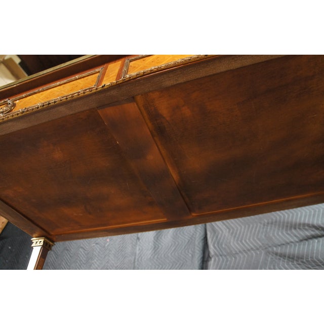 Antique French Louis XVI Kingwood Marquetry Leather Top Bureau Plat Writing Desk For Sale - Image 16 of 17