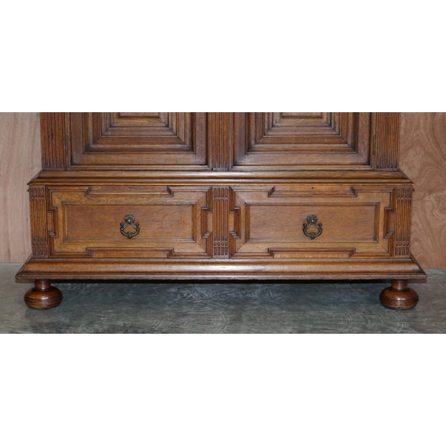 English Oak Victorian Cupboards from Gillows Lancaster, Set of 2 For Sale - Image 4 of 18