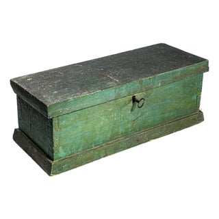Charming Green Painted Antique Wood Box With Key Rustic Country For Sale