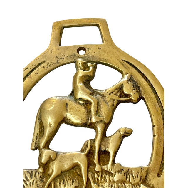 Metal Mid 20th Century Vintage English Equestrian Horse and Hound Wall Hat Hook in Horseshoe Form For Sale - Image 7 of 7