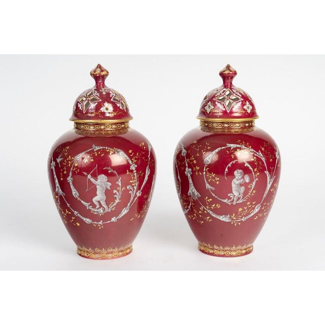 Napoleon III Lidded Vases in Painted Porcelain, 19th Century, Set of 2 For Sale - Image 5 of 11