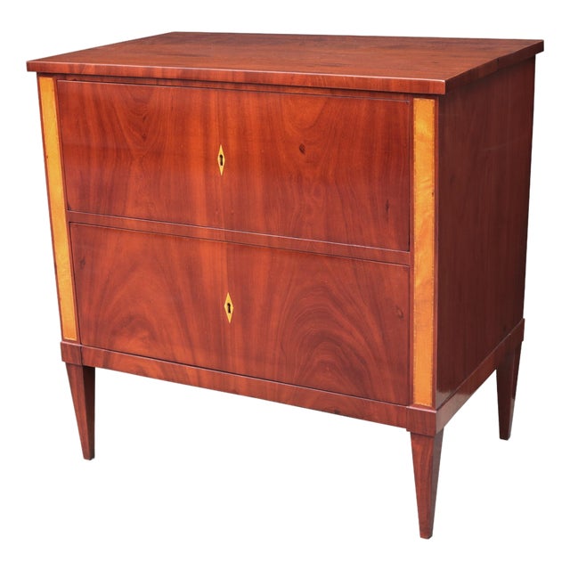 Early 19th Century Fine Single Biedermeier Chest of Drawers For Sale