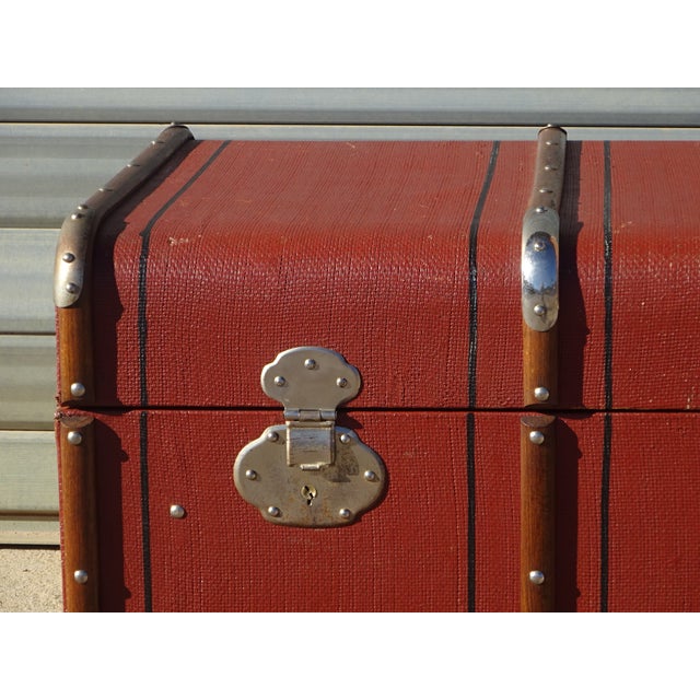 Vintage Cabin Trunk, 1930s For Sale - Image 4 of 18