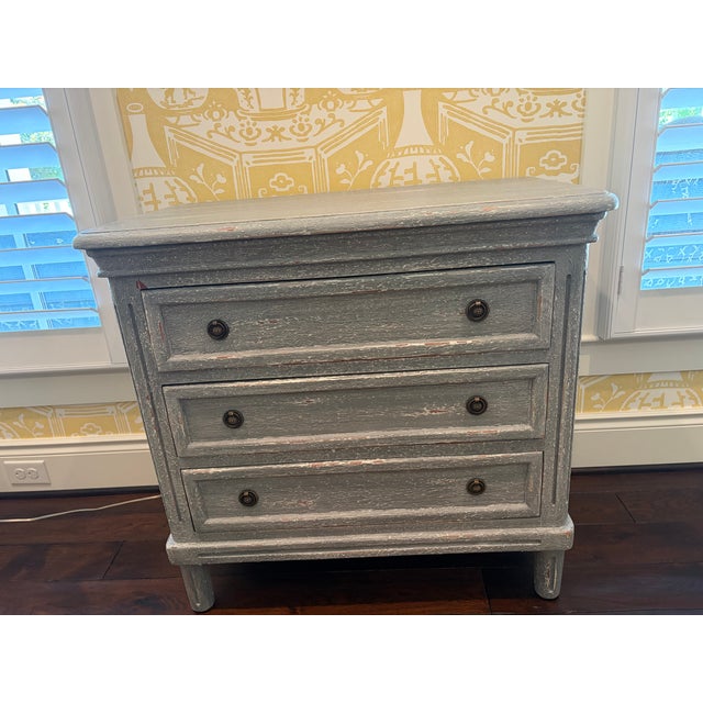 VINTAGE RUSTIC 3 DRAWER DISTRESSED BLUE GRAY DRESSER. Beautiful and in wonderful condition This is a three-drawer wooden...
