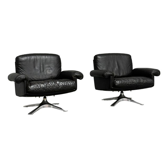 Swiss Dark Brown Leather DS-31 Swivel Lounge Chairs from de Sede, 1970s, Set of 2 For Sale