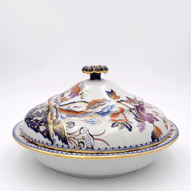 Chinoiserie Davenport Covered Dish, England Circa 1830 For Sale - Image 3 of 13