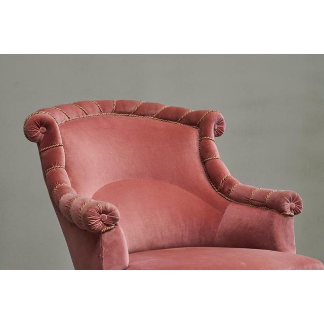 Late 19th Century Lounge Chair in Pink Velvet For Sale - Image 11 of 13