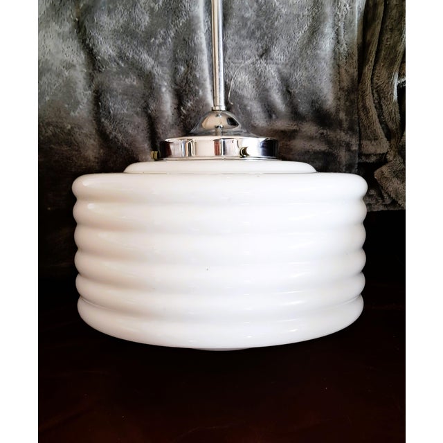Art Deco Pendant Light in Opaline Glass, 1920s, in Very Good conditions. Designed 1920 to 1949 Up to 250V (Europe/UK...