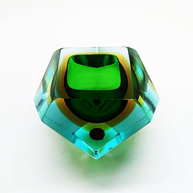 Vintage Italian Multifaceted Ashtray in Murano Glass by Flavio Poli for Seguso, 1960s For Sale - Image 3 of 8