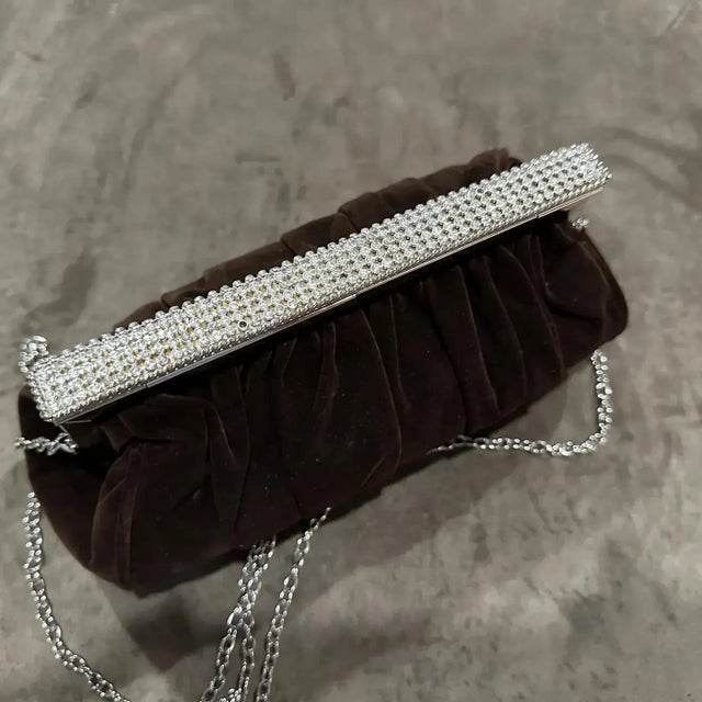 An Elegant 1980s Brown Suede and Rhinestones Italian Evening Bag For Sale - Image 9 of 18