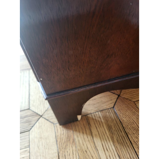 Late 20th Century Baker Bow Front Banded Top & 4 Drawers Pull Out Desk Bachelor Chest Dresser For Sale - Image 10 of 10