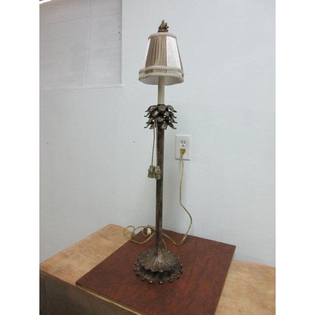 Great shape tight and sturdy. minor wear. Please see photos as they are considered part of the description.. See more...