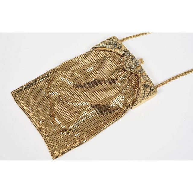 Modern Whiting & Davis Figural Face Flower Frame Mesh Chainmail Gold Purse Evening Bag For Sale - Image 3 of 8