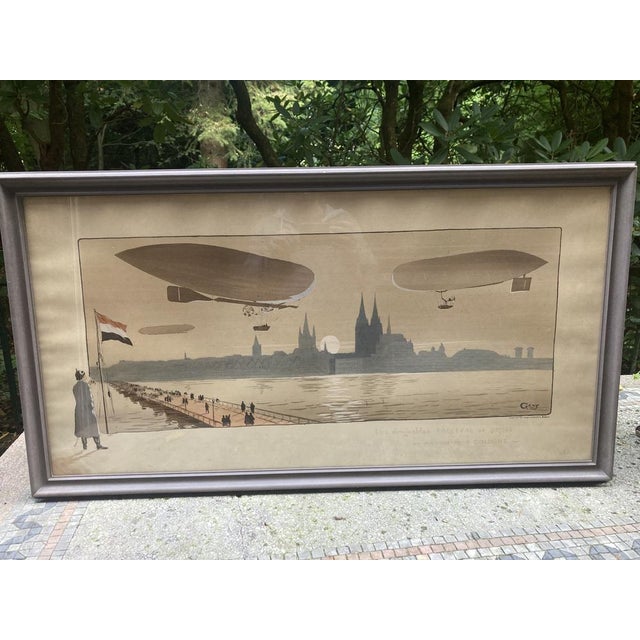 Gamy / Marguerite Montaut, Les Dirigeables Parceval et Gross en Manoeuvre à Cologne, Gouache & Lithograph, Framed For Sale - Image 15 of 18