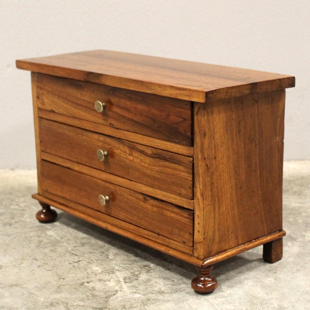 19th Century Miniature of a Walnut Chest of Drawers, Italy For Sale - Image 4 of 10