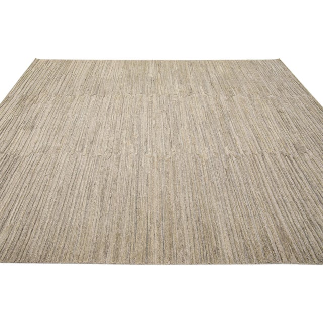 Early 21st Century Contemporary Texture Natural Beige Handmade Wool & Viscose Rug For Sale - Image 5 of 7