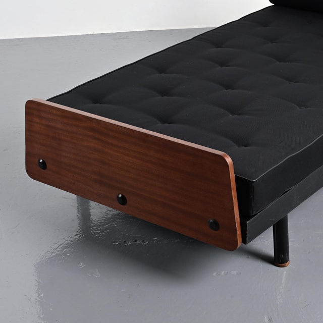 Scal Bed by Jean Prouvé for Steph Simon, 1960s For Sale - Image 11 of 15