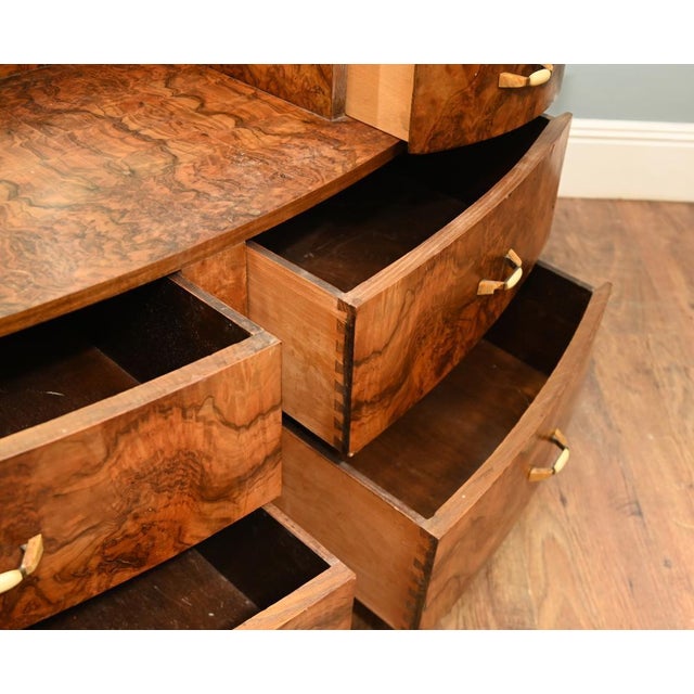 Art Deco Dressing Table in Burr Walnut, 1930 For Sale - Image 11 of 16