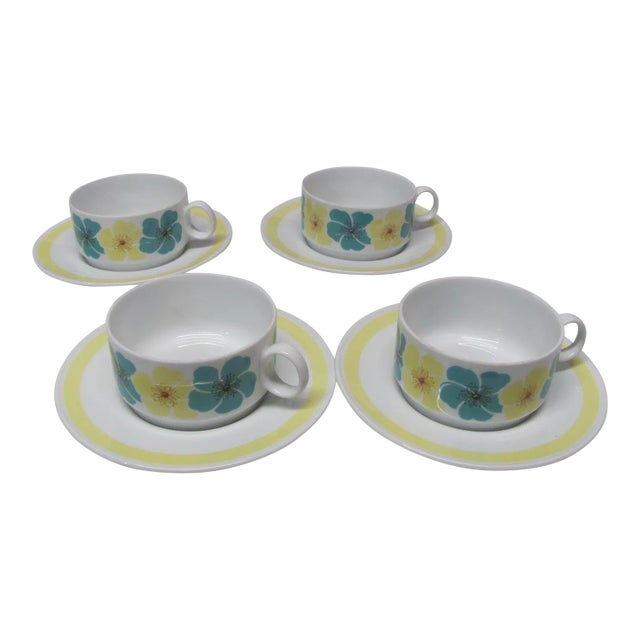 Richard Ginori Mid 20th Century Yellow and Teal Flowers 4 Cups and 4 Saucers, Italy- 8 Pieces For Sale