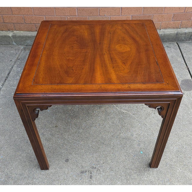 Mid-Century Modern Henredon Fine Furniture Walnut Bookmatched Side Table For Sale - Image 3 of 7