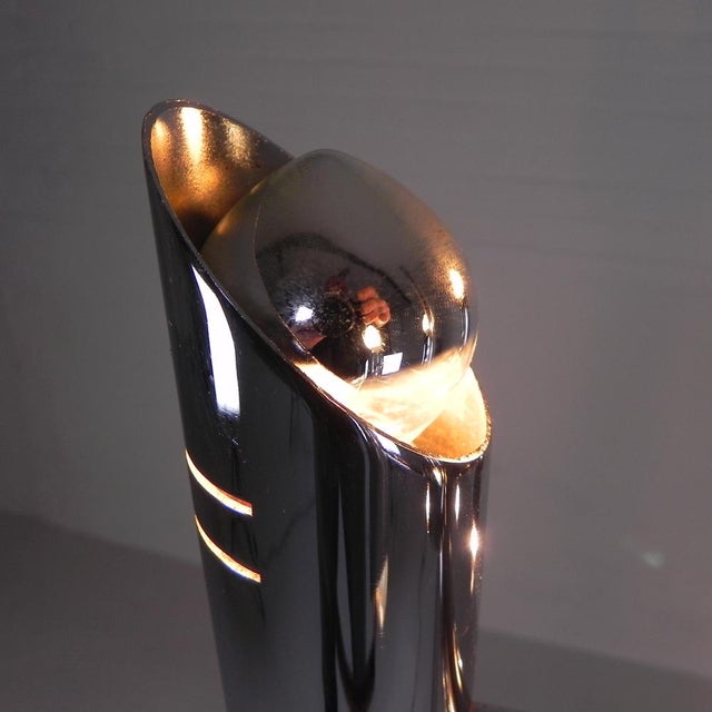 Height: 147 cm. Width: 25 cm. Depth: 25 cm. base diameter: 30 cm. The chrome has some scratches and spots, appropriate to...