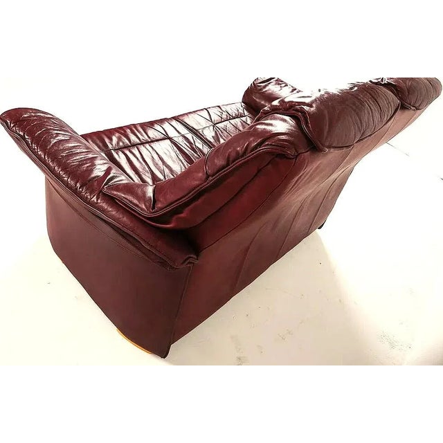 1970s Mid Century Modern Scandinavian Leather Loveseat / Sofa For Sale - Image 5 of 8