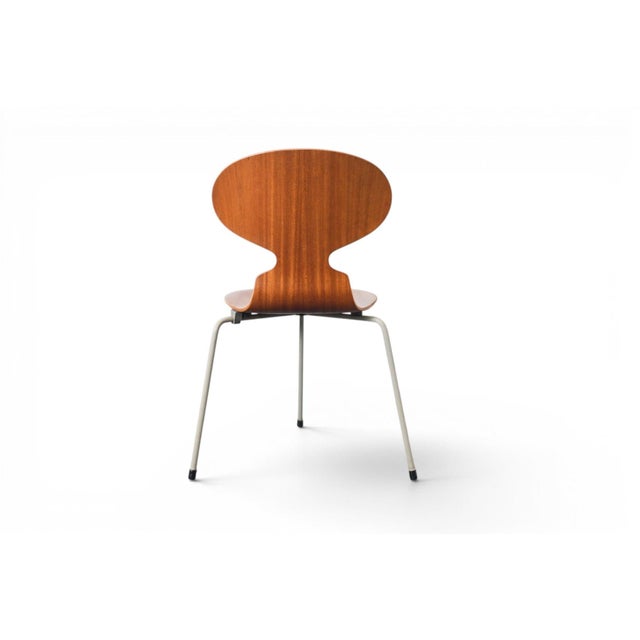Set of Four Arne Jacobsen Ant Chairs in Teak by Fritz Hansen, 1950s For Sale - Image 11 of 11