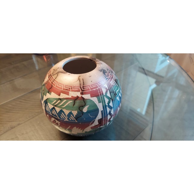 Late 20th Century Vintage Horsehair Stoneware Clay Pot With Carved Buffalo For Sale - Image 5 of 5