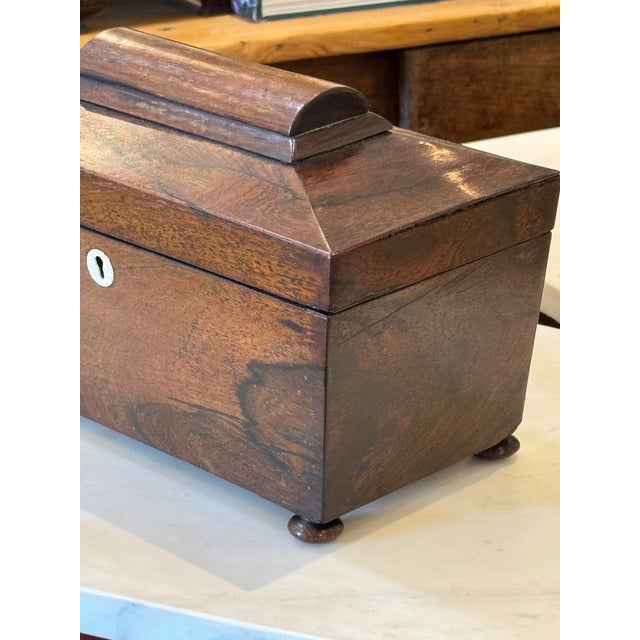 19th Century Rosewood Tea Caddy With Cut Glass Tumbler For Sale - Image 4 of 9