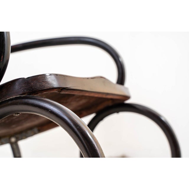 Wood Vintage Rocking Chair in Beech by Gustav Siegel for Jacob & Josef Kohn, 1890s For Sale - Image 7 of 17