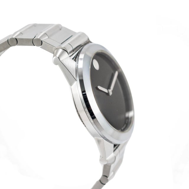 Modern Movado Vizio 34mm 0605808 Black Onyx Stainless Steel Quartz Watch For Sale - Image 3 of 10
