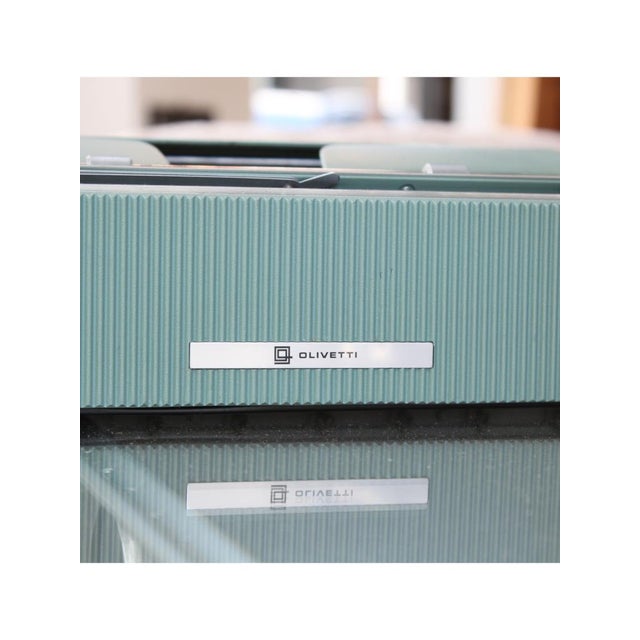 Lettera 32 Typewriter from Olivetti, 1969 For Sale - Image 6 of 12