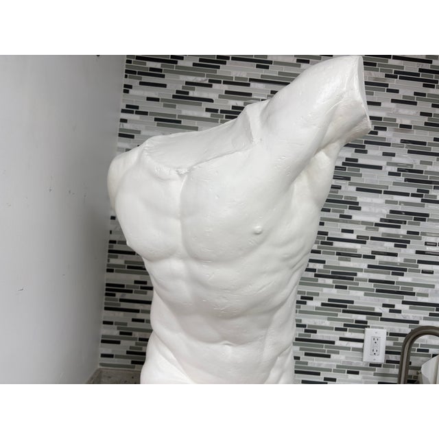 1940s Italian Plaster Male Torso Sculpture of a Classical Athlete For Sale - Image 4 of 14