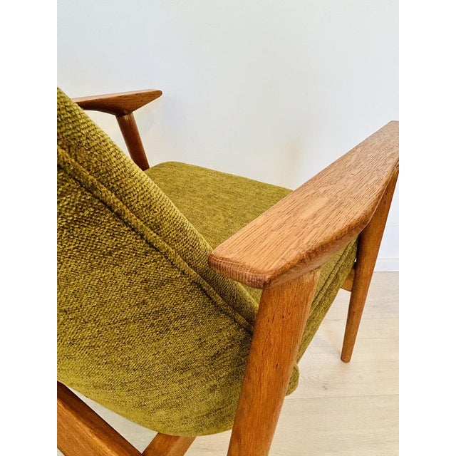 Fully Mid-Century Armchair by Miroslav Navratil, Czechoslovakia, 1960s For Sale - Image 4 of 13