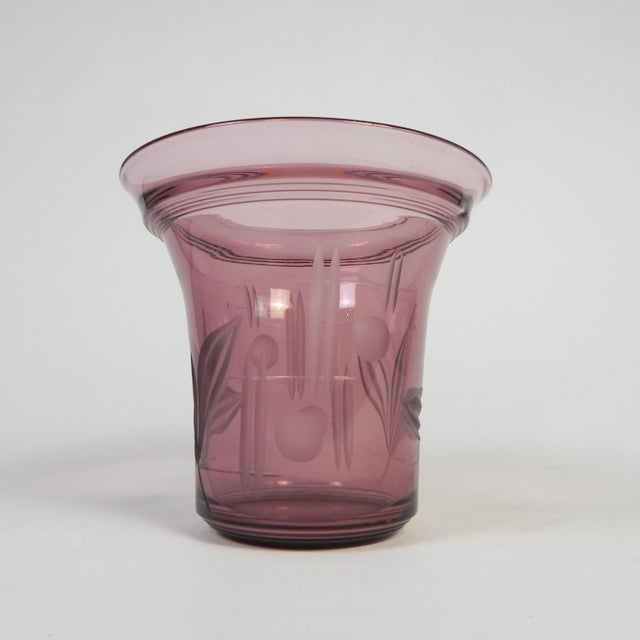 Art Deco Vase with Engraved Geometric and Floral Motifs, 1930s For Sale - Image 9 of 12