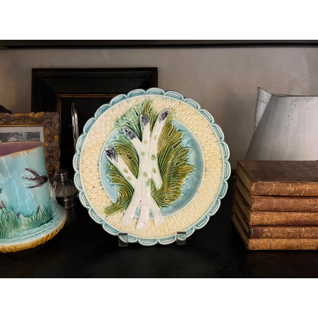 French Provincial Antique Majolica Asparagus Plate With Sauce Well by Salins For Sale - Image 3 of 11