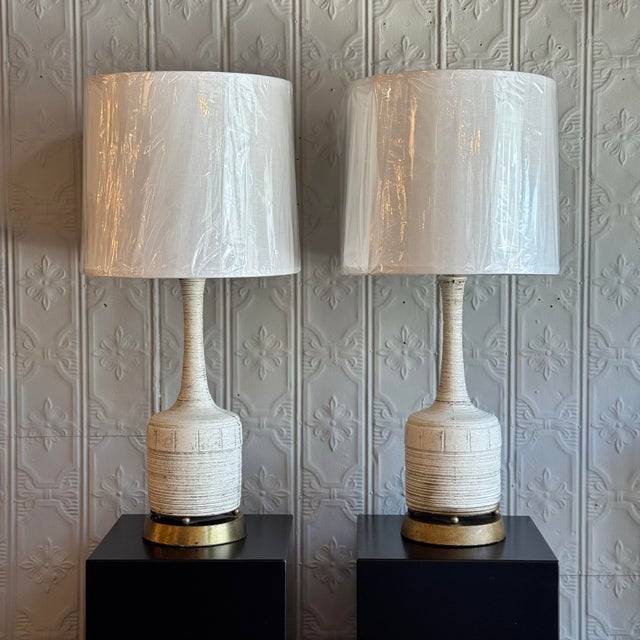 1960s 1960s Pair of MidCentury Brass and Ceramic Table Lamps For Sale - Image 5 of 5