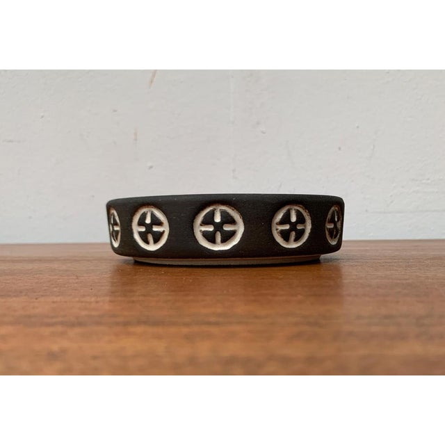 Mid-Century Danish Studio Pottery Bowl from Frank Keramik, 1960s For Sale - Image 13 of 14