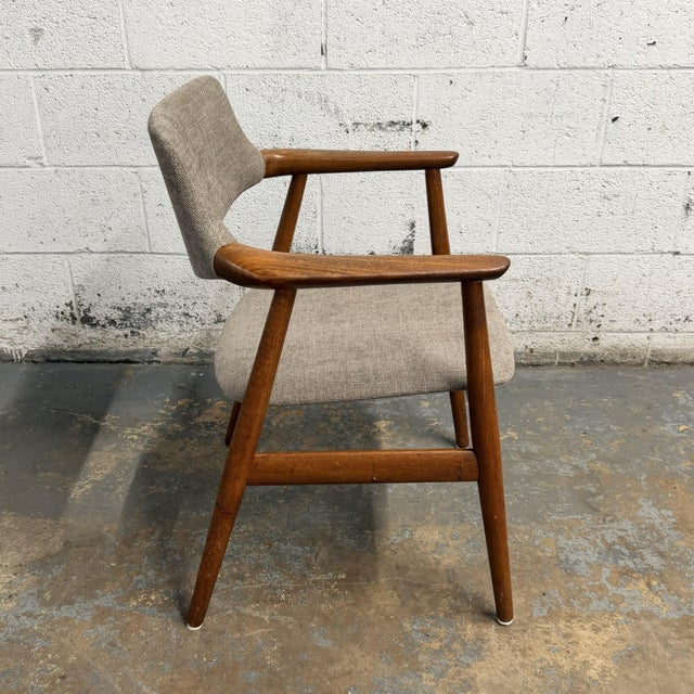 Mid 20th Century Mid 20th Century Set of 4 Danish Teak Dining Chairs Attributed to Svend Aage Eriksen for Glostrup, Model Gm11 For Sale - Image 5 of 8