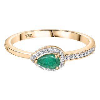 18k Gold East West Emerald Diamond Ring Size 7 For Sale