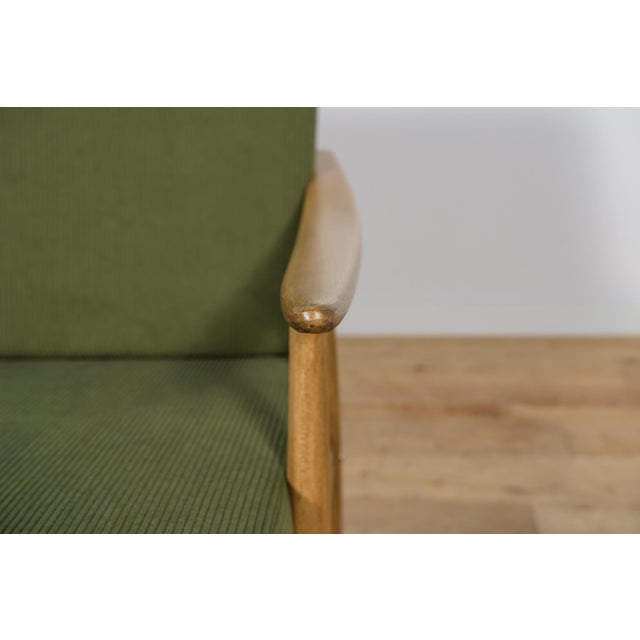 Mid-Century Modern Armchair from TON, Czechoslovakia, 1960s For Sale - Image 12 of 18