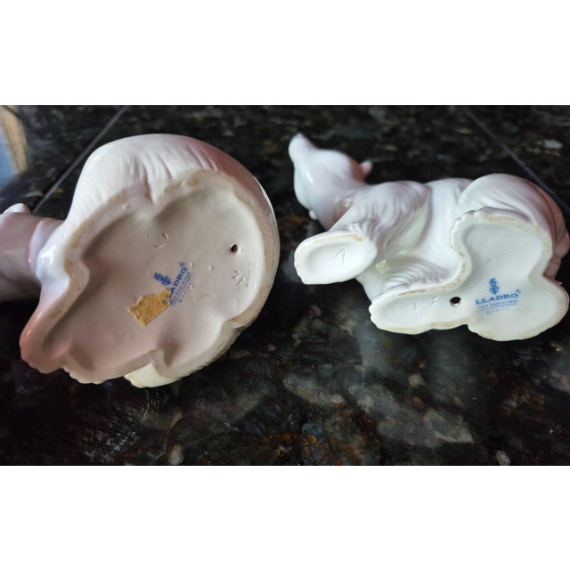 Vintage Mid-Century Lladró Porcelain Polar Bear Figurines - Set of 4 (Jg) For Sale - Image 10 of 13