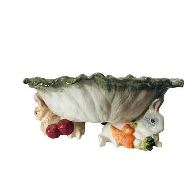 Fitz and Floyd Vintage 1998 Fitz & Floyd English Garden Bunnies Centerpiece Footed Bowl – Hand-Painted Ceramic Cabbage Leaf Serving Dish For Sale - Image 4 of 14